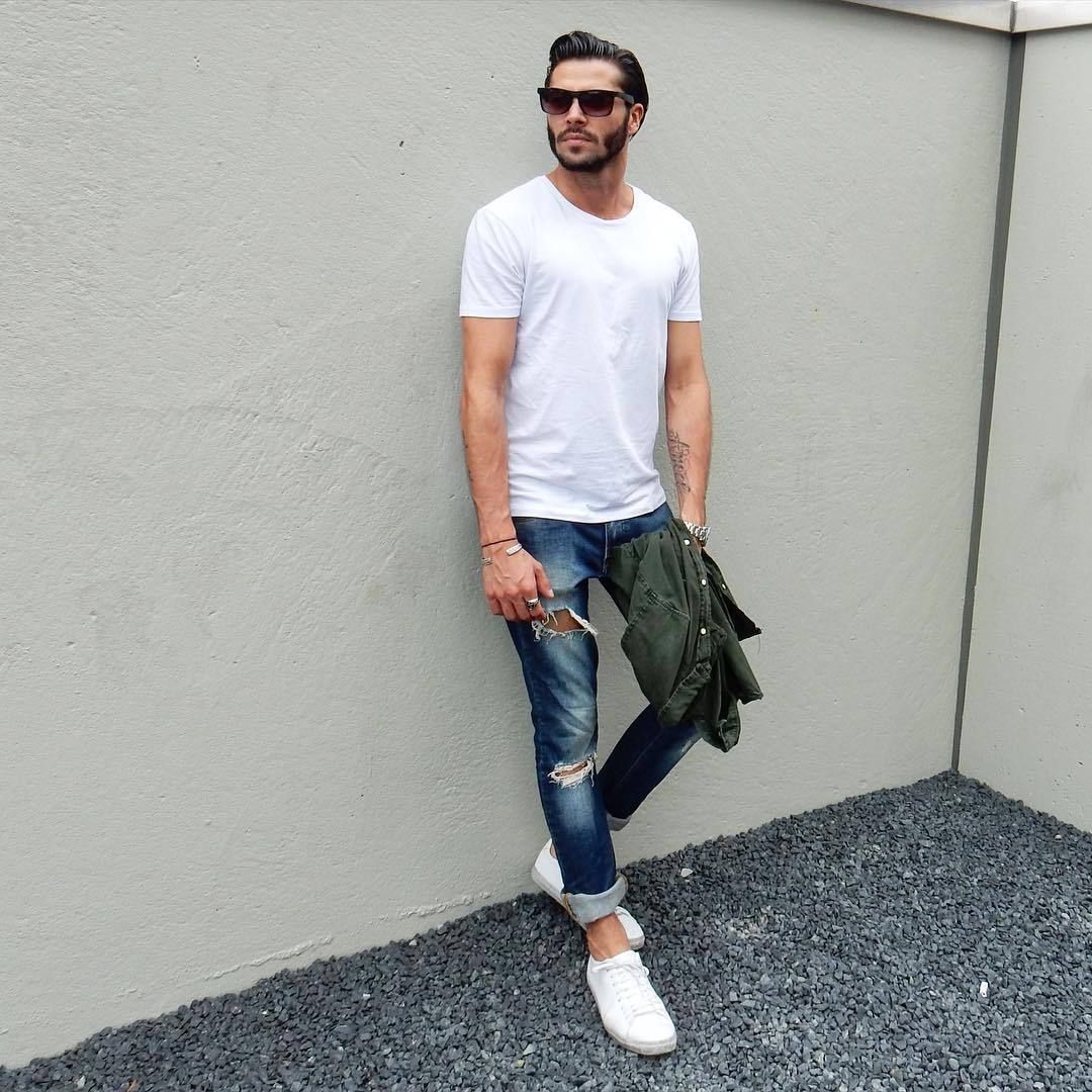 How to keep your simple clothes in style. – Tailored Jeans's BLOG