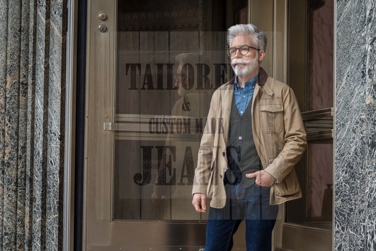 You’re never too old to slay in jeans.