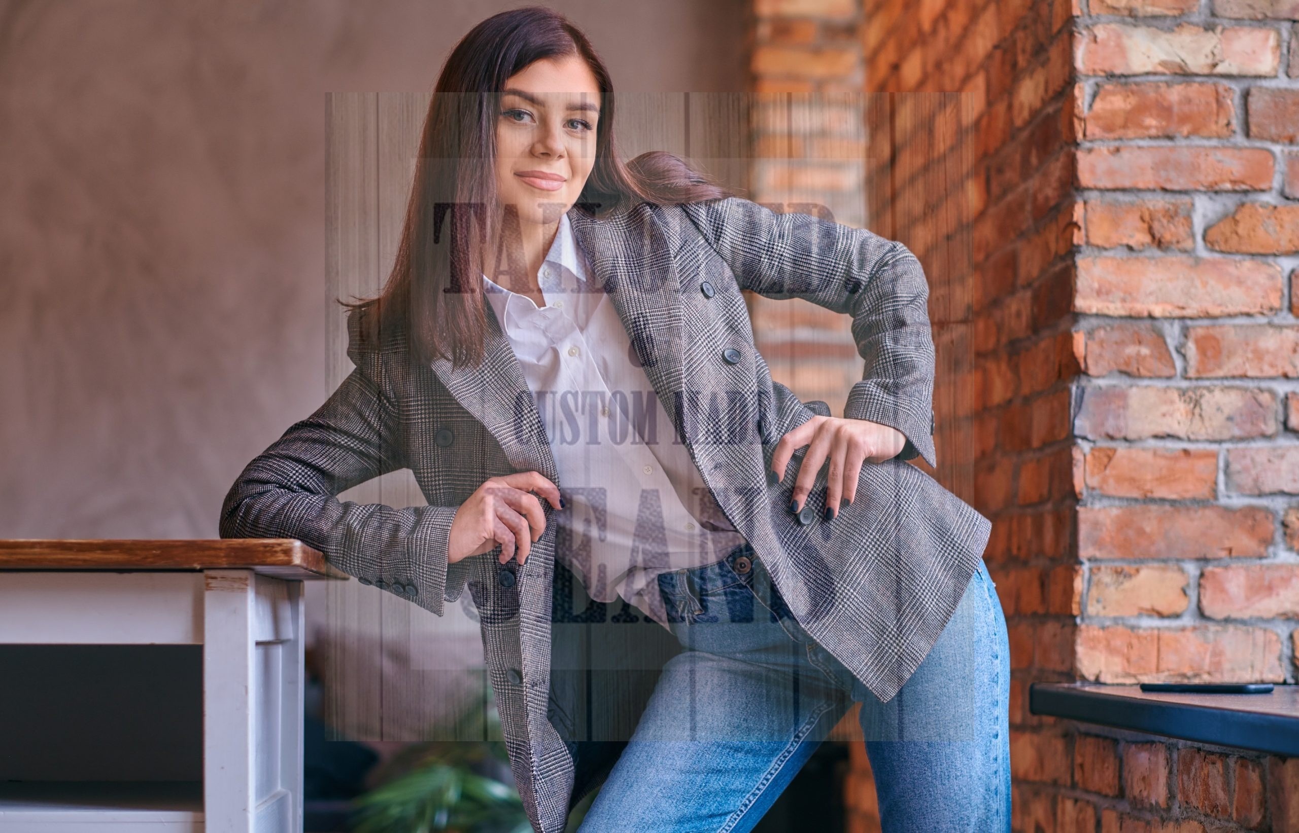Desk-to-Drinks: Styling Dark-Wash Denim with Blazers and Silk Blouses